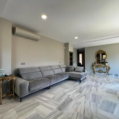 Svoy Magnifica Villa En Benahavis Ferienhaus Estepona
